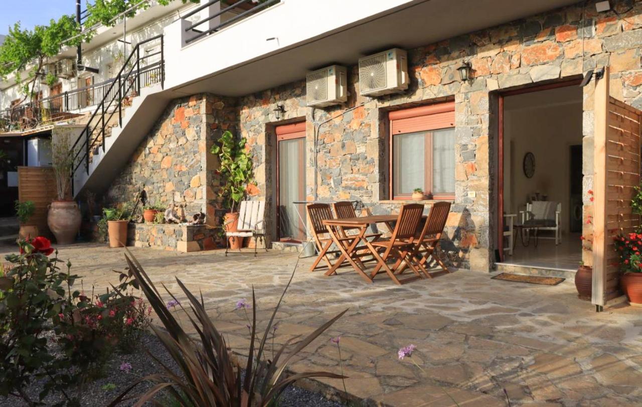 Comfortable Apartment With Garden - Casa Con Vista Havania Exteriér fotografie